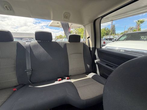 Used 2010 Dodge Ram 2500 Truck ST w/ ST Popular Equipment Group AWD/4WD image 18