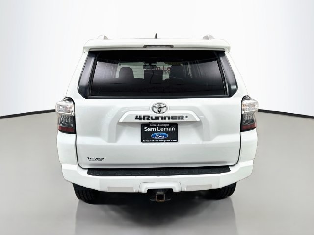 Used 2018 Toyota 4Runner SR5 Premium AWD/4WD image 6
