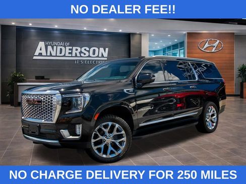 Used 2023 GMC Yukon XL Denali AWD/4WD image 1