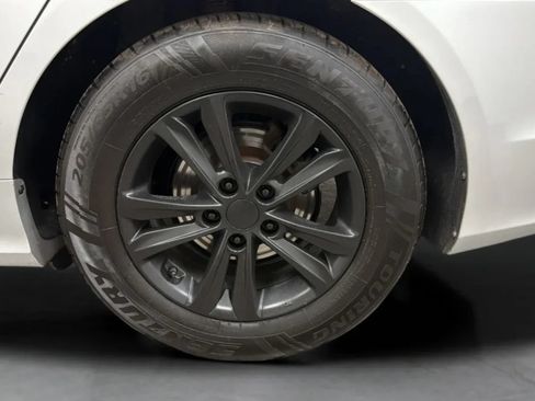 Used 2013 Hyundai Sonata GLS FWD image 27