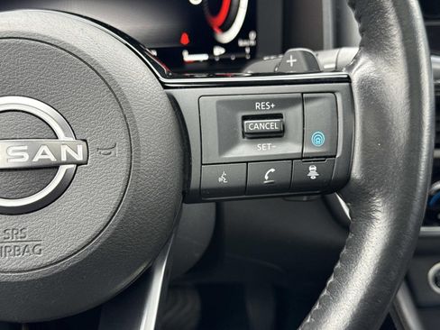 Used 2023 Nissan Rogue Platinum w/ Platinum Premium Package image 14