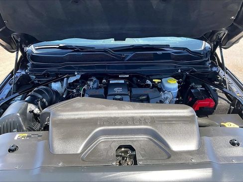 Used 2024 RAM 3500 Tradesman AWD/4WD image 31