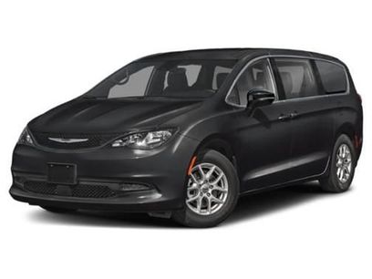 Used 2025 Chrysler Voyager LX
