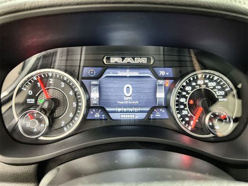 Used 2024 RAM 2500 Laramie image 10