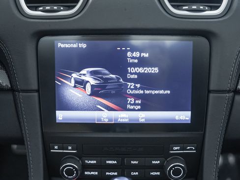 Used 2025 Porsche 718 Boxster image 22