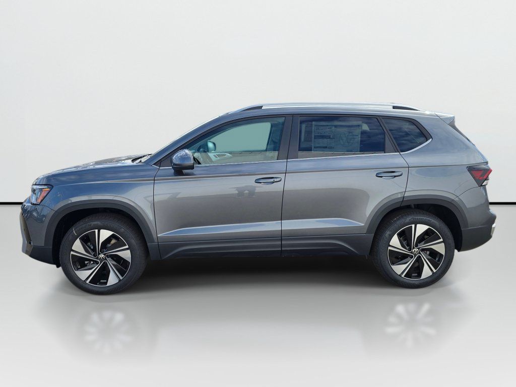 New 2026 Volkswagen Taos SE AWD/4WD image 6