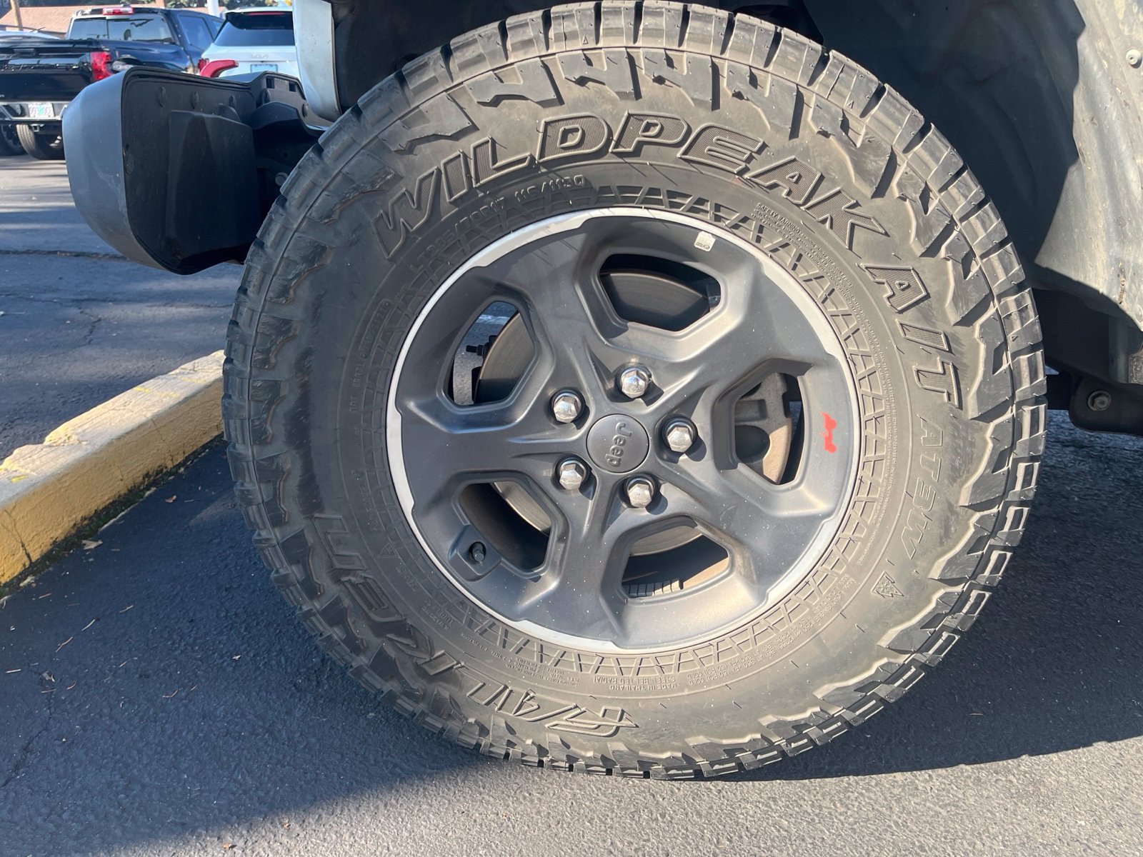 Used 2023 Jeep Gladiator Rubicon w/ Cold Weather Group AWD/4WD image 12