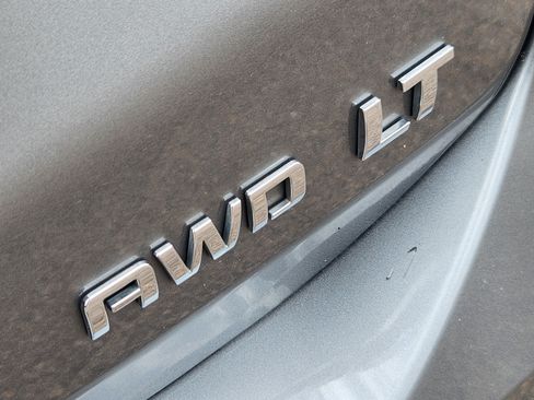 Used 2023 Chevrolet Equinox LT w/ LPO, Floor Liner Package AWD/4WD image 9