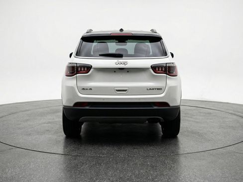 Used 2025 Jeep Compass Limited AWD/4WD image 7