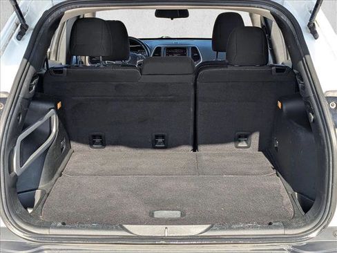 Used 2016 Jeep Cherokee Latitude image 6