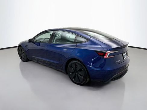 Used 2024 Tesla Model 3 Standard Range RWD image 5