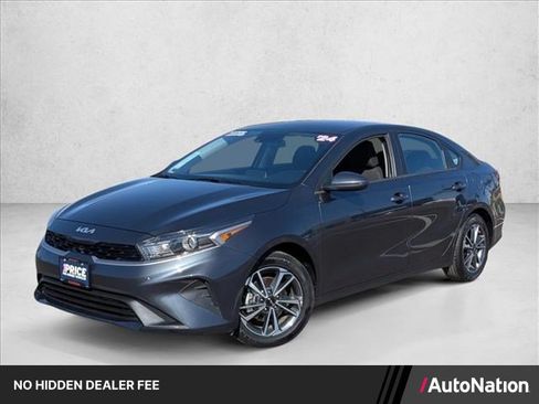 Used 2024 Kia Forte LXS FWD image 1