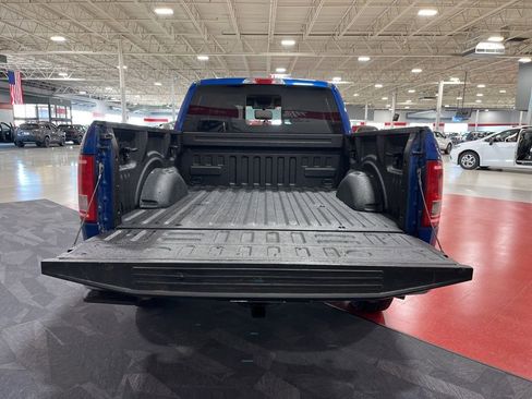 Used 2017 Ford F150 XLT w/ Equipment Group 302A Luxury AWD/4WD image 6