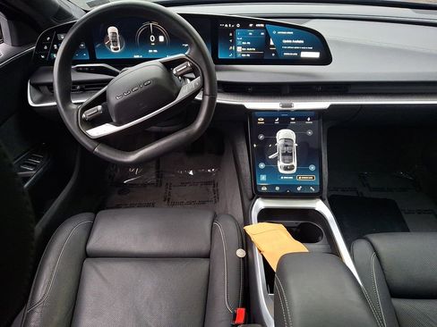Used 2024 Lucid Air Touring image 12