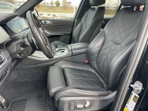Used 2023 BMW X5 xDrive40i w/ M Sport Package image 6
