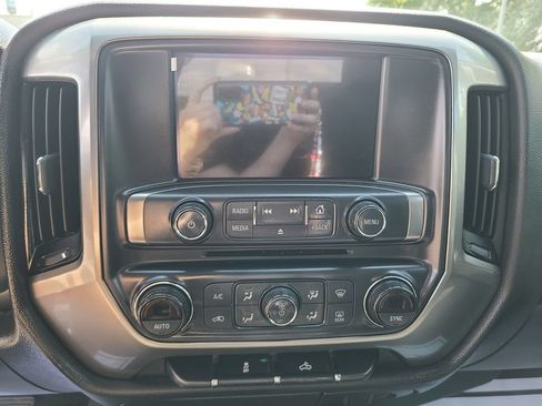 Used 2018 Chevrolet Silverado 1500 LT w/ All Star Edition AWD/4WD image 24
