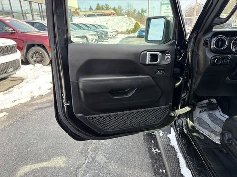 Certified 2021 Jeep Wrangler Unlimited Sahara image 14