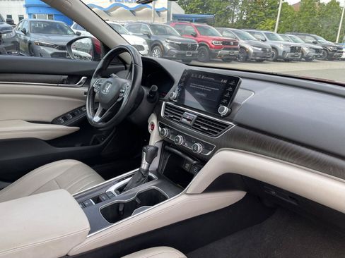 Used 2021 Honda Accord EX-L image 7