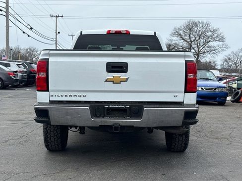 Used 2018 Chevrolet Silverado 1500 LT AWD/4WD image 4