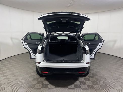 Used 2025 Land Rover Range Rover Velar Dynamic SE image 13