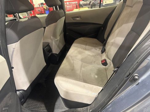 Used 2021 Toyota Corolla LE FWD image 44