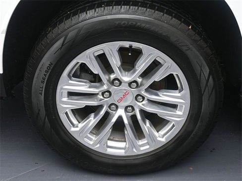 Used 2021 GMC Yukon SLT image 5