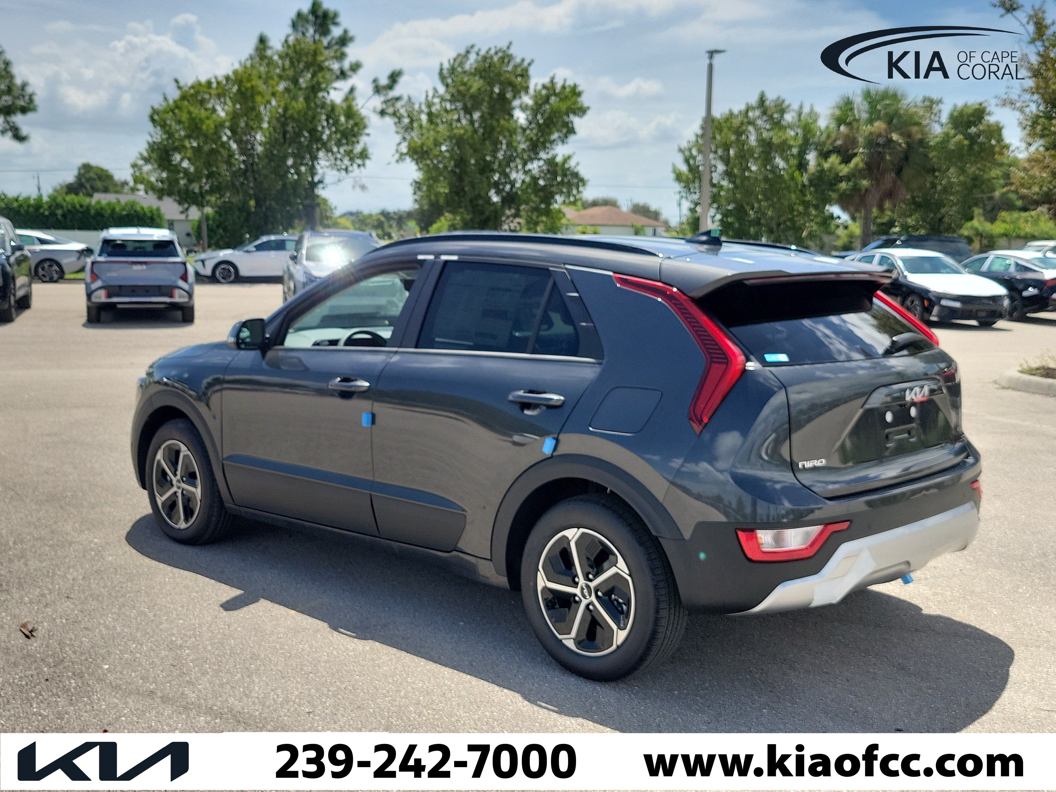 New 2026 Kia Niro EX FWD image 4