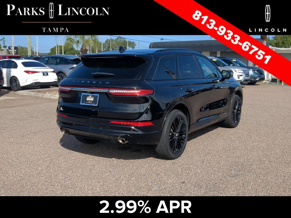 Certified 2024 Lincoln Corsair Reserve w/ Jet Appearance Package FWD image 4