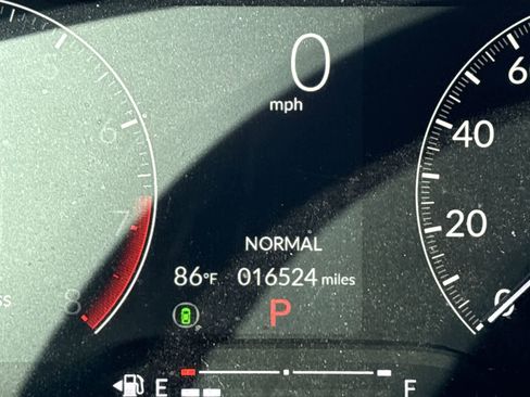 Used 2023 Honda Civic Sport image 25