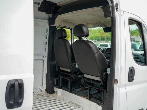 Used 2023 RAM ProMaster 2500 FWD image 16