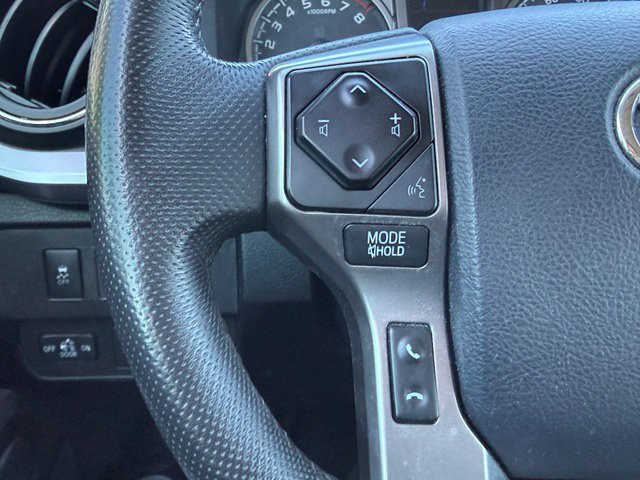 Used 2020 Toyota Tacoma SR5 w/ SR5 Appearance Package (SM) RWD image 25