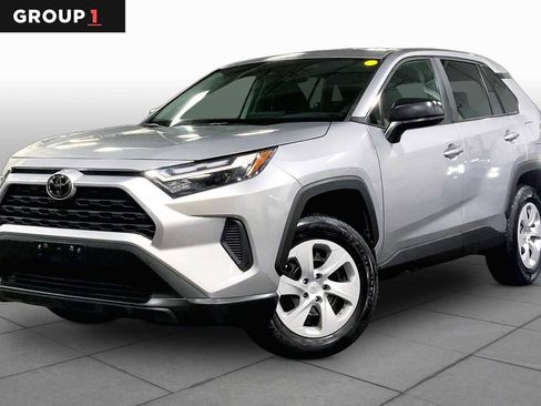 Used 2023 Toyota RAV4 LE AWD/4WD image 1