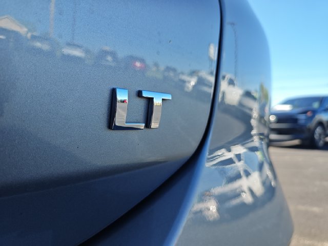 Used 2024 Chevrolet Equinox LT FWD image 27