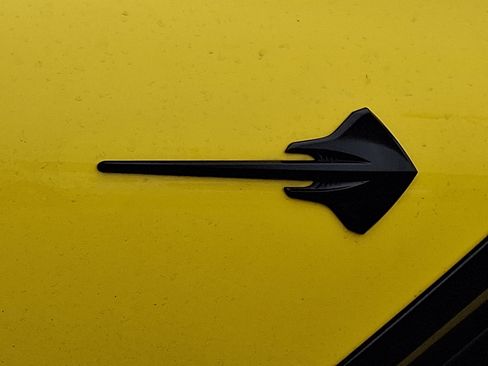 Used 2016 Chevrolet Corvette Stingray Coupe w/ 2LT Preferred Equipment Group RWD image 30