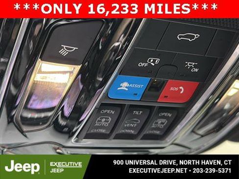 Certified 2022 Jeep Grand Cherokee Overland image 21