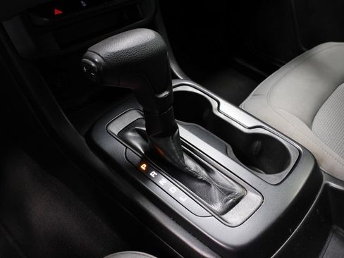 Used 2019 Chevrolet Colorado W/T w/ Custom Special Edition RWD image 32