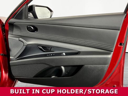 Used 2025 Hyundai Elantra Sport FWD image 25