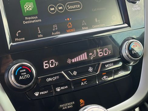Used 2020 Nissan Murano SL FWD image 25