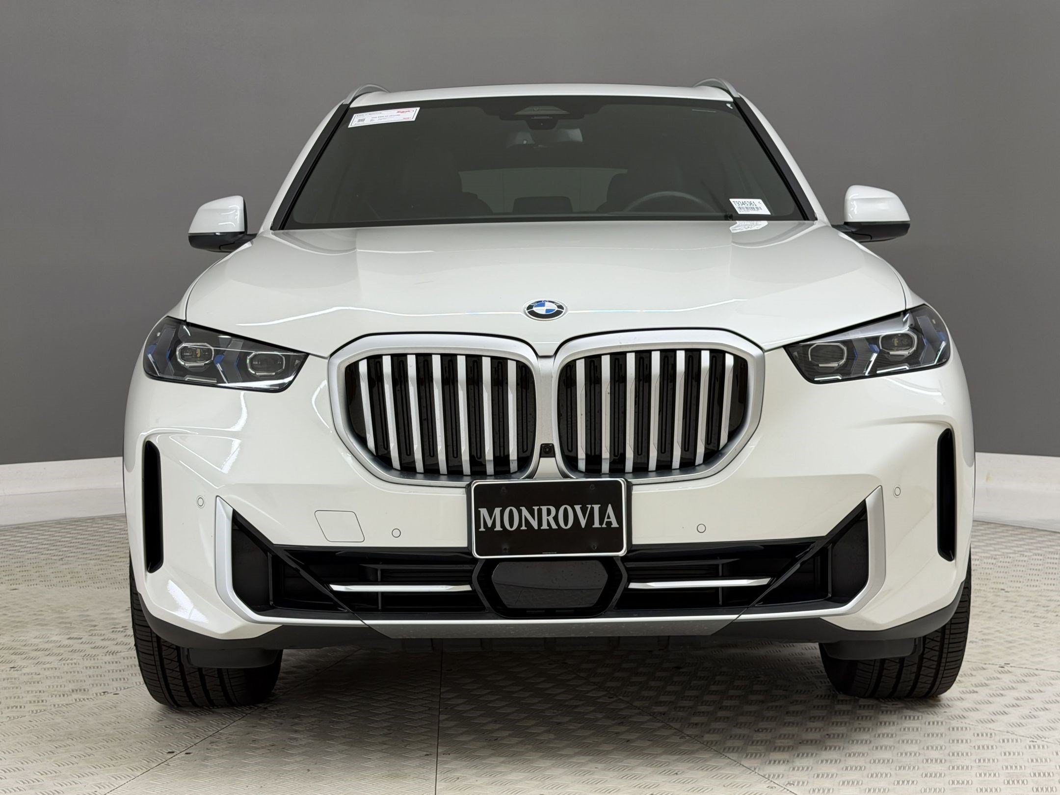 Used 2026 BMW X5 sDrive40i w/ Premium Package RWD image 6
