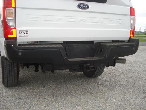 Used 2020 Ford F250 XL w/ Power Equipment Group AWD/4WD image 12