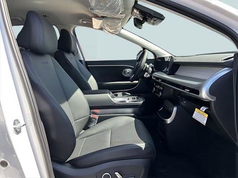 New 2026 Hyundai Ioniq 9 SEL image 26