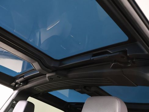 Used 2025 GMC Hummer EV 3X w/ LPO, Illumination Package image 15