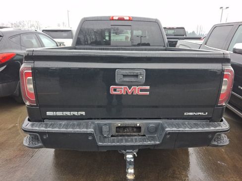 Used 2017 GMC Sierra 1500 Denali image 9