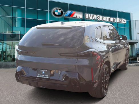 Certified 2024 BMW XM w/ M Driver's Package image 4