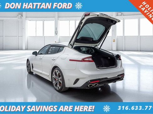 Used 2020 Kia Stinger GT2 image 32