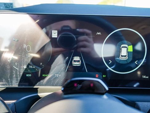 New 2026 Hyundai Tucson Limited image 28