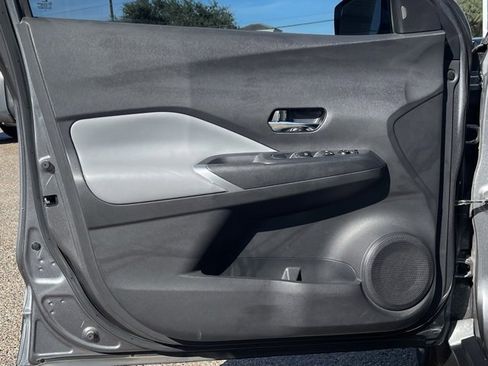 Certified 2024 Nissan Kicks SR w/ SR Premium Package image 7