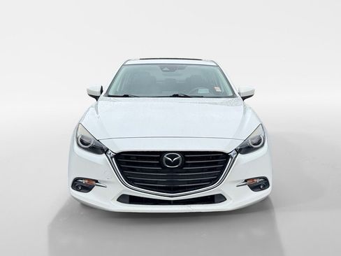 Used 2018 MAZDA MAZDA3 Grand Touring w/ Premium Equipment Package image 8