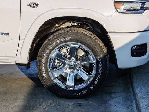 New 2026 RAM 1500 Big Horn AWD/4WD image 11