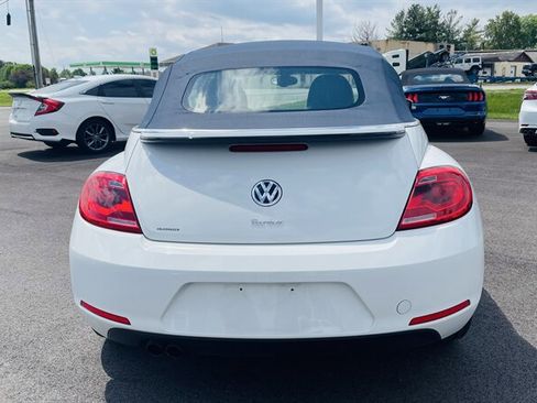 Used 2016 Volkswagen Beetle 1.8T Denim FWD image 5